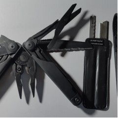 Мультитул LEATHERMAN SURGE 830165 с нейлоновым чехлом