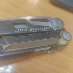 Мультитул LEATHERMAN MUT 850112N с нейлоновым чехлом