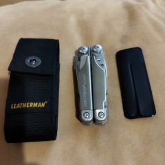 Мультитул LEATHERMAN SURGE 830165 с нейлоновым чехлом